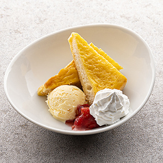 フレンチトーストとろけるバニラ