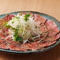 料理メニュー写真&nbsp;サロマ黒牛タタキ 大地の赤身