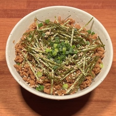 あらびきそぼろご飯