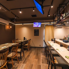 ダイニングバー ちゃちゃちゃ 六本木店の雰囲気1