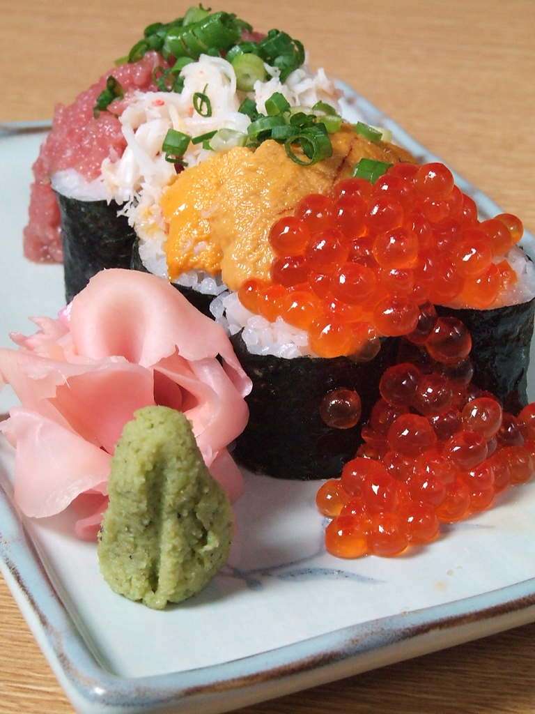 築地直送鮮魚、天ぷら食べ放題と満足間違いなし！浜寅で