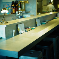 明石駅から徒歩圏内♪1人でも気軽に立ち寄れる角打ち