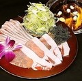 料理メニュー写真&nbsp;島野菜の出汁しゃぶしゃぶ【沖縄県アグー豚（150g）】 一人前