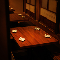 和個室でゆったりと。少人数の飲み会やデートにも最適