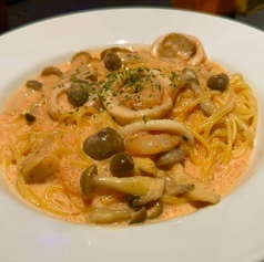 【喫煙可】創作イタリアン Food&Bar GARAGE +の写真2