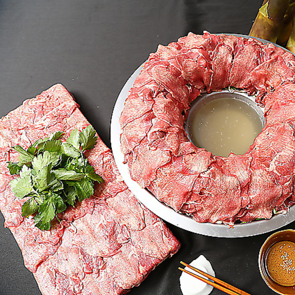 飲み放題付き宴会コースを多数ご用意！当店の人気メニューやこだわり料理をご用意しております！