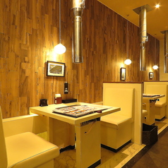 コラボ KollaBo 焼肉 韓国料理 新宿南口店特集写真1