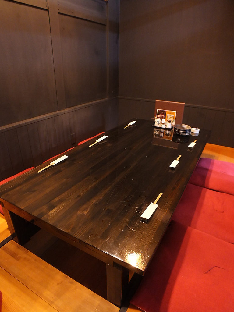 少人数～掘りごたつ席でご利用いただけます