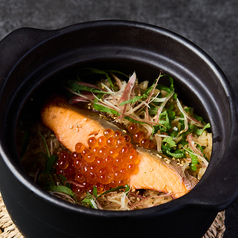 銀鮭といくらの土鍋ご飯　一合