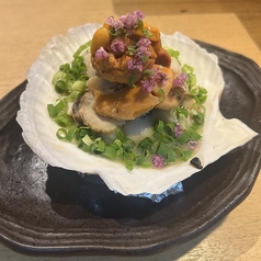 雲丹と帆立バターの贅沢焼き　2800円(税込)