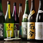 提案の日本酒から地酒に始まり多種多様なお酒をご用意しております。悩んだ際はご相談ください。