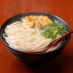 食事の〆にぜひ♪自家製鶏ガラを使用した奥深い味わいの鶏にゅーめん。やみつきになるおいしさです！