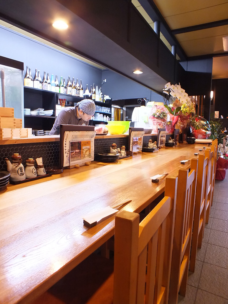 お一人様からでもお気軽にどうぞ★カウンター席もご用意しております