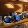 カフェ使用のコーヒーカップなど一部の商品が店内で購入可能です。