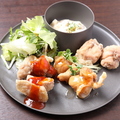 料理メニュー写真&nbsp;鶏の唐揚げ　3種ソース