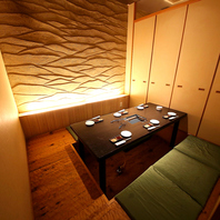 個室は少人数からご利用いただけます。