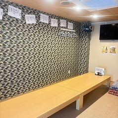 2階席には宴会専用の座敷席がございます。カラオケなども完備しておりますので宴会時に最適です。