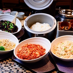 東北産のご飯、おばんざいが食べ放題！