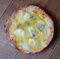 クアトロフォルマッジョ