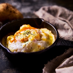 ガーリックベーコンポテトのチーズ焼き