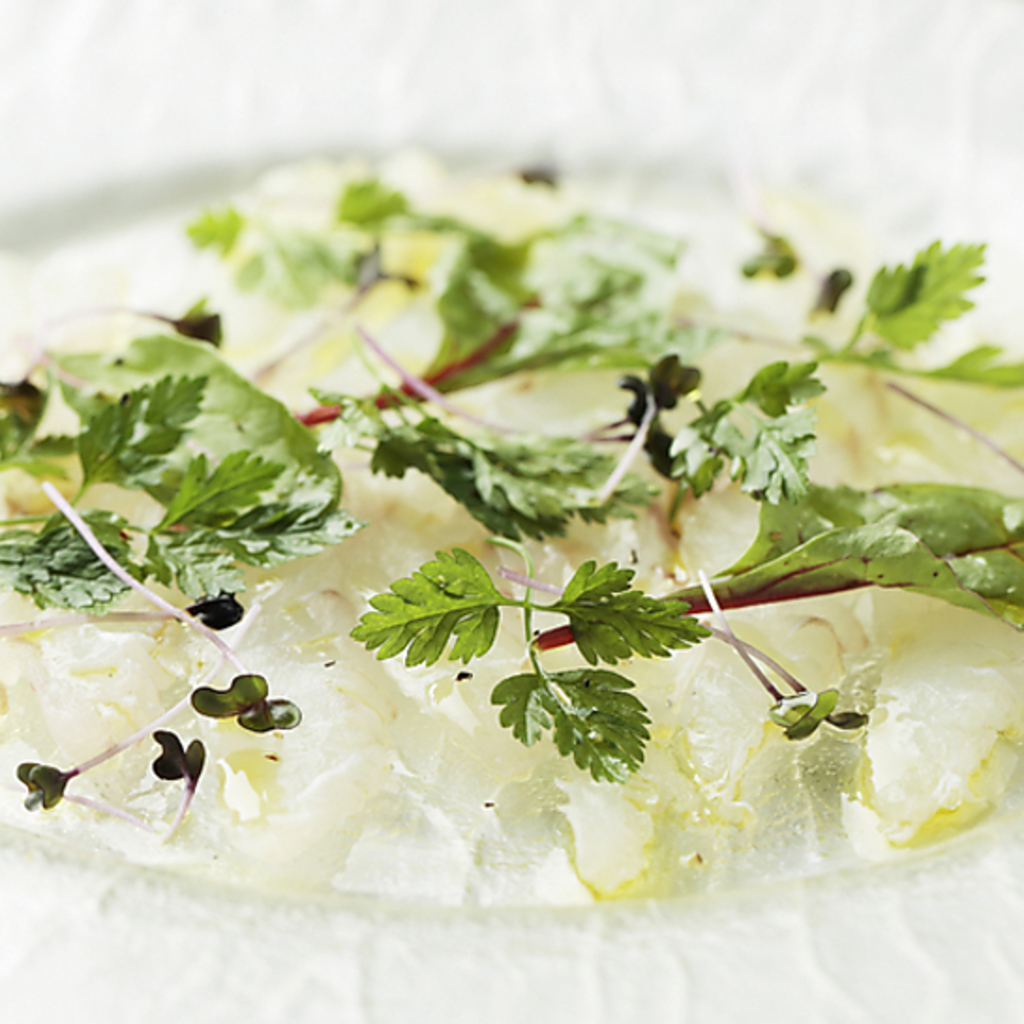 「地産地消」をコンセプトに、厳選された新鮮な岡山の食材を使用した料理をリーズナブルなお値段で