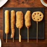 大阪名物・串カツも大好評！！1本90円(税抜)～とお手頃価格！