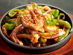 イカゲソの甘辛炒め