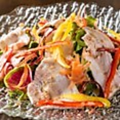 越後もち豚しゃぶしゃぶサラダ