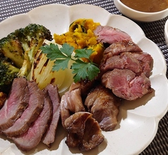 蝦夷鹿とマトンロースト盛り合わせ