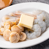 【幅広いメニューがリーズナブルに楽しめる】もんじゃ・お好み焼き・焼きそばをはじめ、海鮮焼きまで!ファミリー利用も大歓迎♪友人同士でもラフに過ごせる店内です!