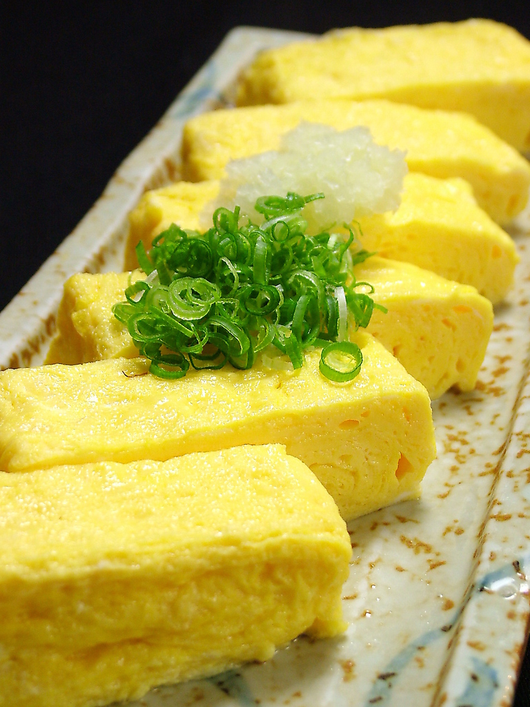 当店に来たら必ず食べていただきたい！定番人気のふわふわ玉子焼き♪焼き立ての状態で提供いたします