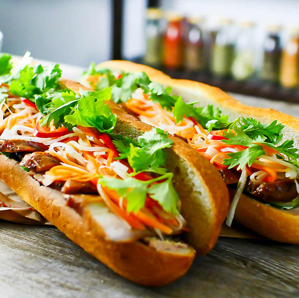 ランチのバインミーは男性にも超お勧め♪ボリューム満点でありながらヘルシーです☆