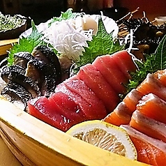 いなせなお刺身七点盛り