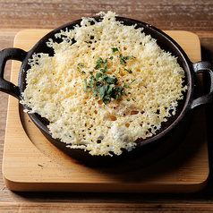 シェパーズパイ という名のマッシュポテトとミートソースのオーブン焼き　パリパリチーズのせ