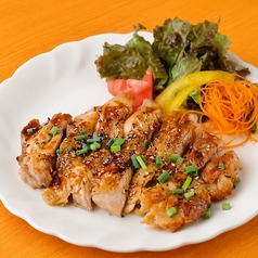 大人気のチキンステーキ