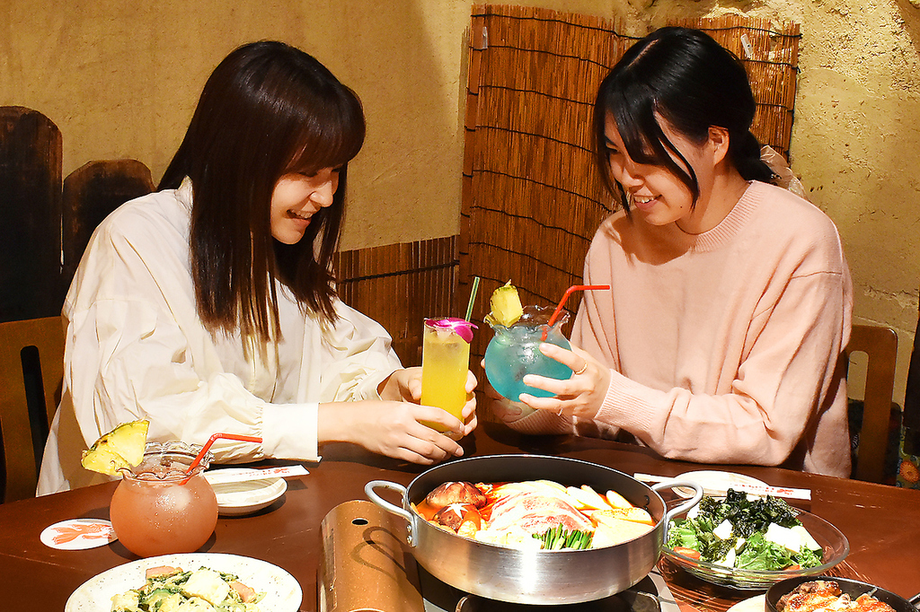 金魚hanareは個室が充実。人数に合わせて色々な雰囲気を味わえます♪