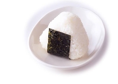 おにぎり(うめ・鮭・のりたま・塩)