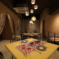 落ち着いた雰囲気で。