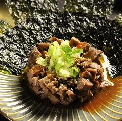 藁焼き牛タンユッケ