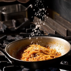 極上のモチモチ食感！毎朝仕込む自慢の自家製生パスタ★の写真
