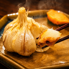 にんにくの丸揚げ