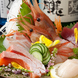 定番料理から季節のおすすめ料理も種類豊富に！