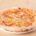 料理メニュー写真 ペパロニと3種のチーズ