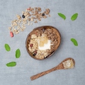 料理メニュー写真 『ナチュラルボウル』 comb honey&mixed granola