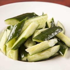 たたきキュウリのニンニクソース