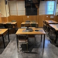 3階のフロア貸切は、26名様から最大32名様までご利用いただけます。大人数での歓送迎会や打ち上げ、各種パーティーにぴったりな広さです。