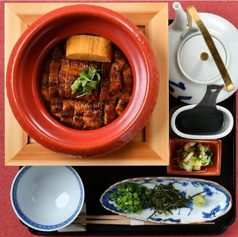 土鍋で炊き上げた【たて涌特選うなぎ】ひつまぶし 並