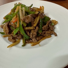 牛肉とピーマン炒め