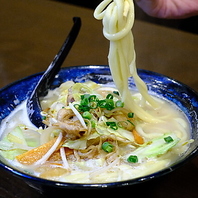 新鮮な魚と鳥料理、〆のてっちゃんぽんまで楽しめる◎