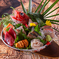 料理メニュー写真&nbsp;お造り鮮魚の七種類盛り合わせ　一人前